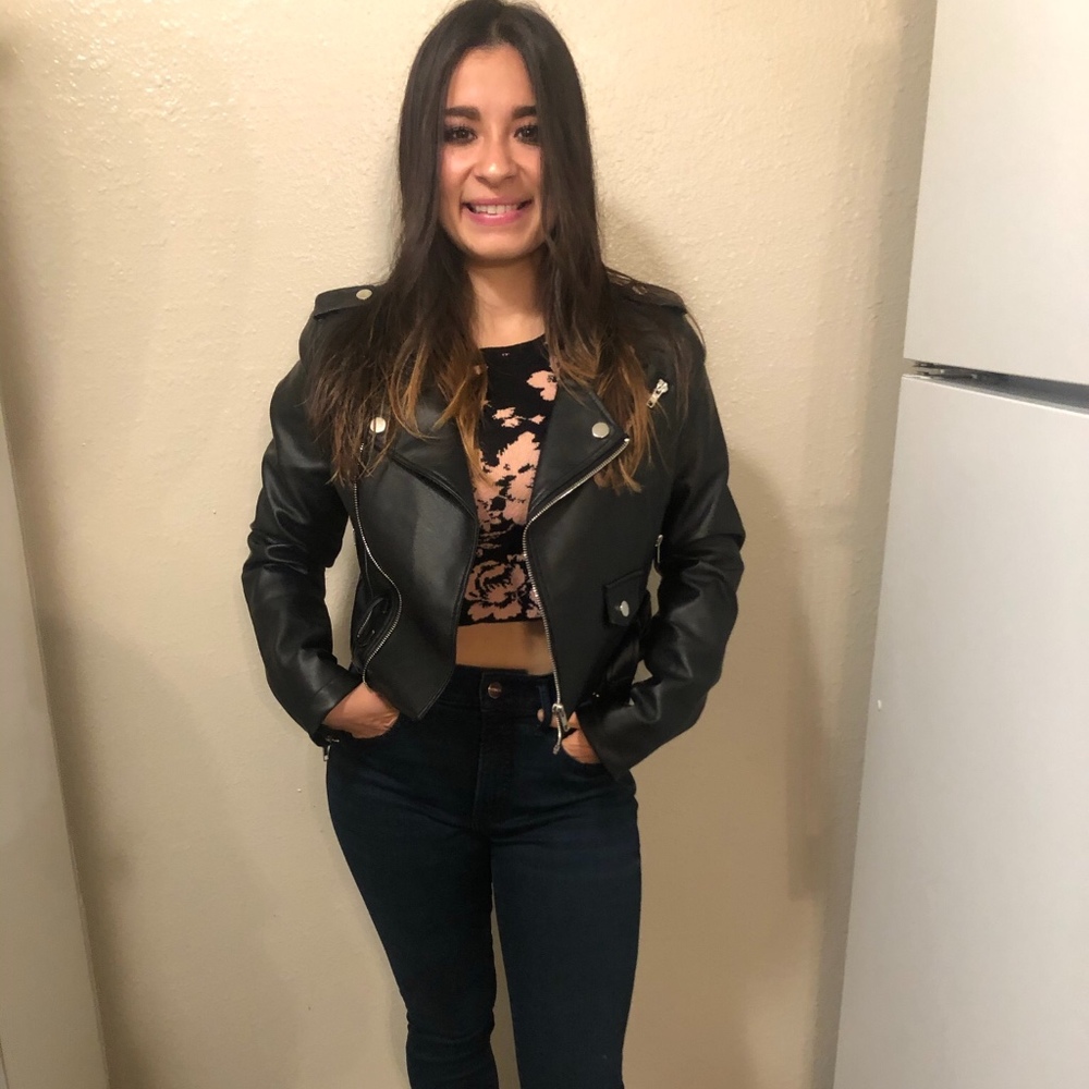 Meet your Posher, Casal